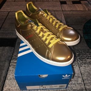 Men’s Gold Stand Smiths